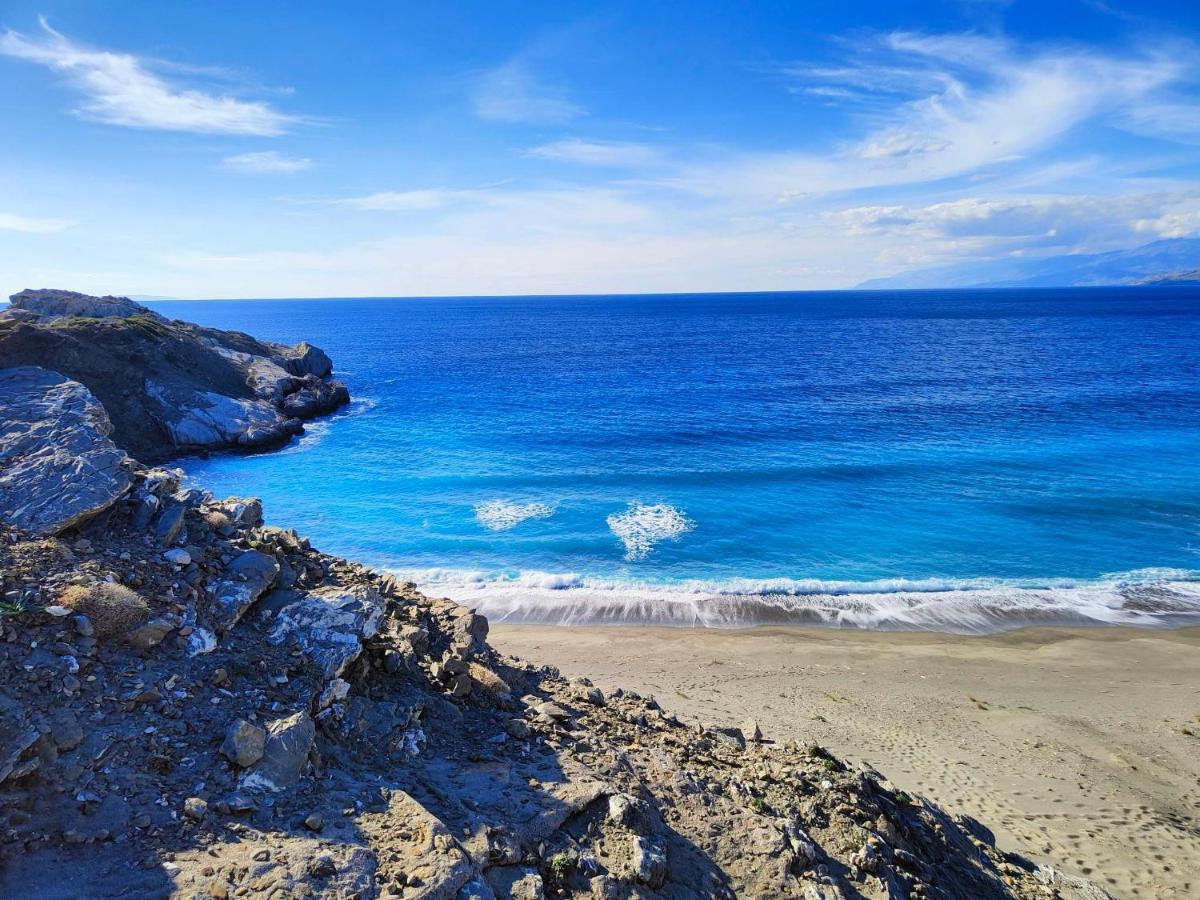 Vila Apostolis Agios Pavlos  Exteriér fotografie